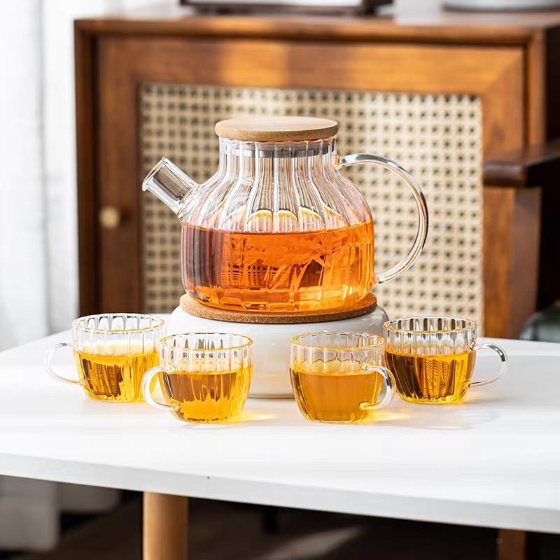 Heat-Resistant Glass Tea Kettle with Wooden Lid - 1.5Ltr