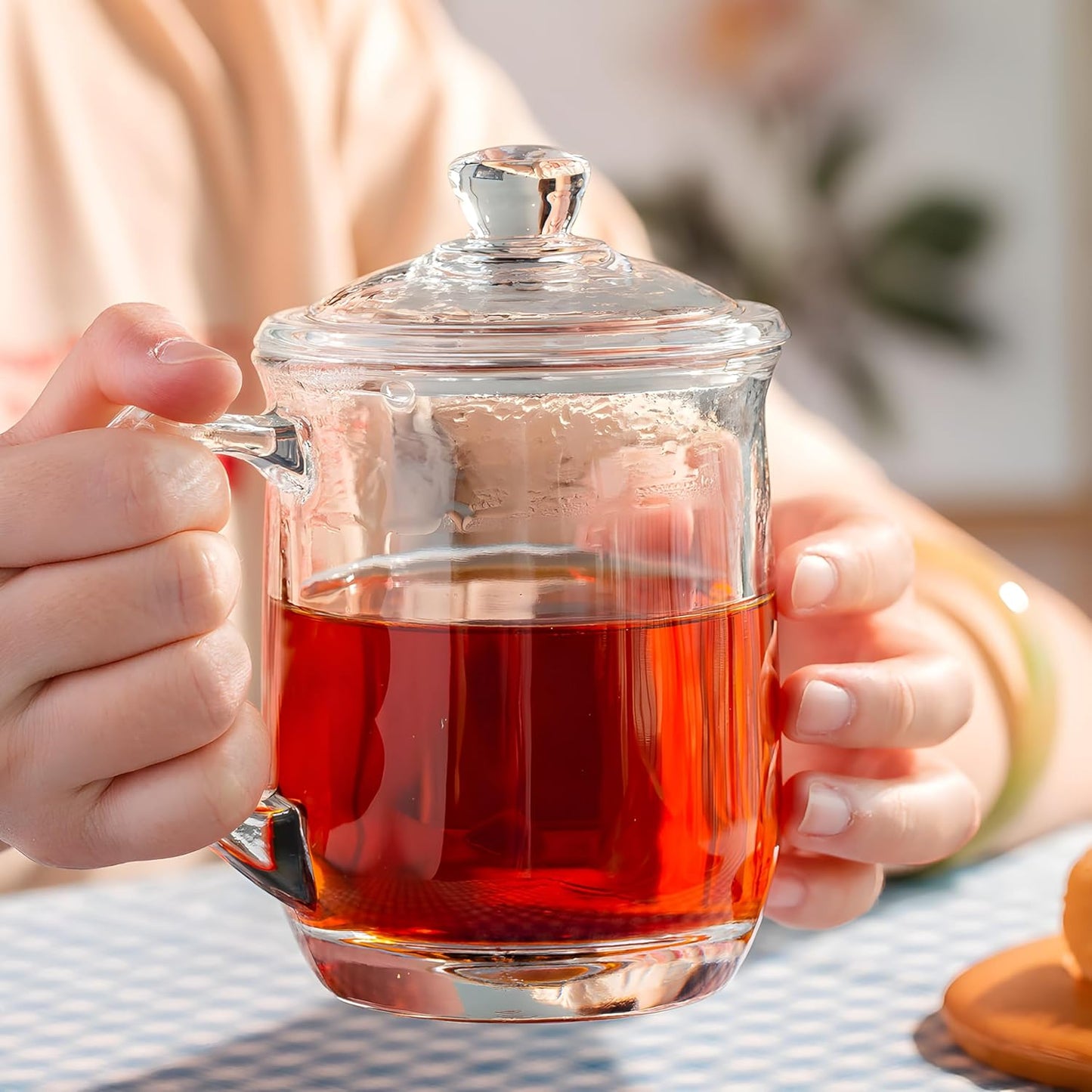 Clear Glass Tea & Coffee Mug with Lid - 380 Ml